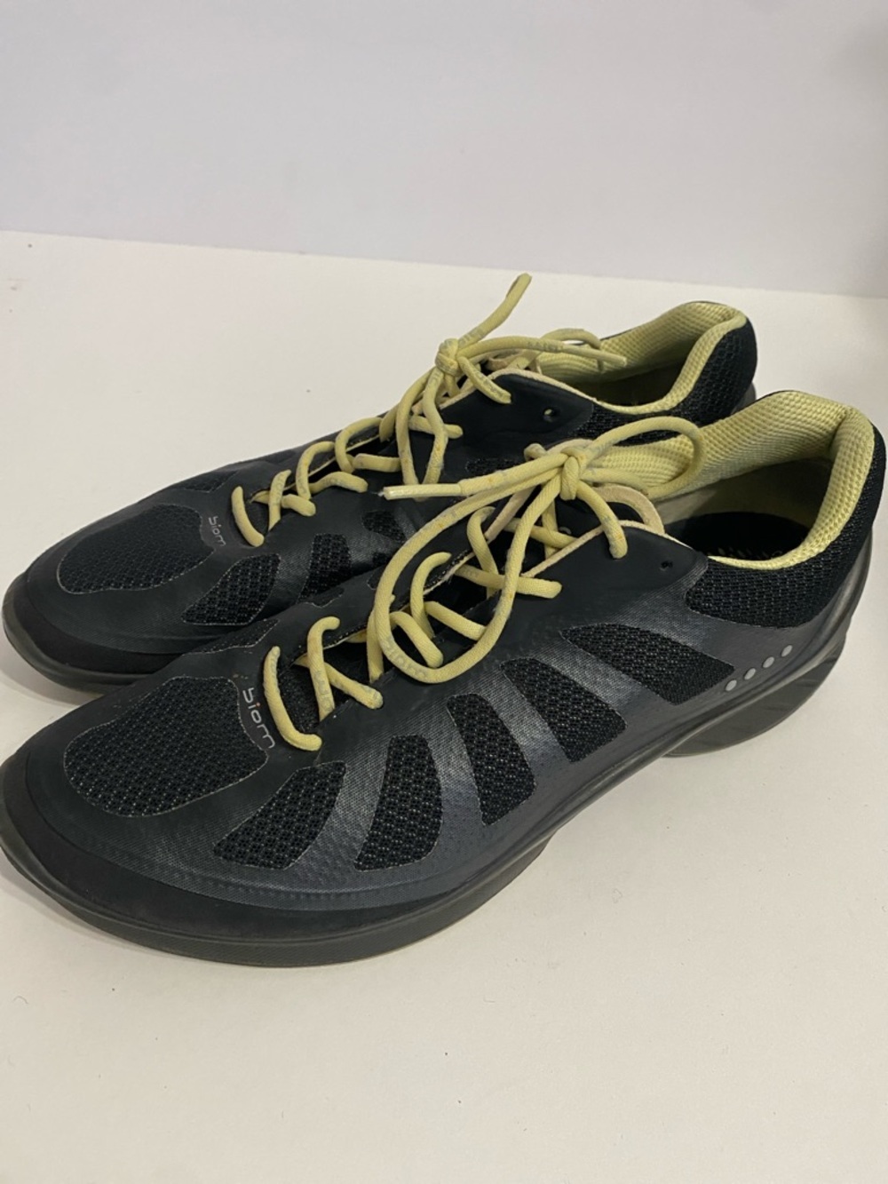 Ecco Biom Performance Shoes Mens Size 40 (7) Black Mesh Walking Sneakers